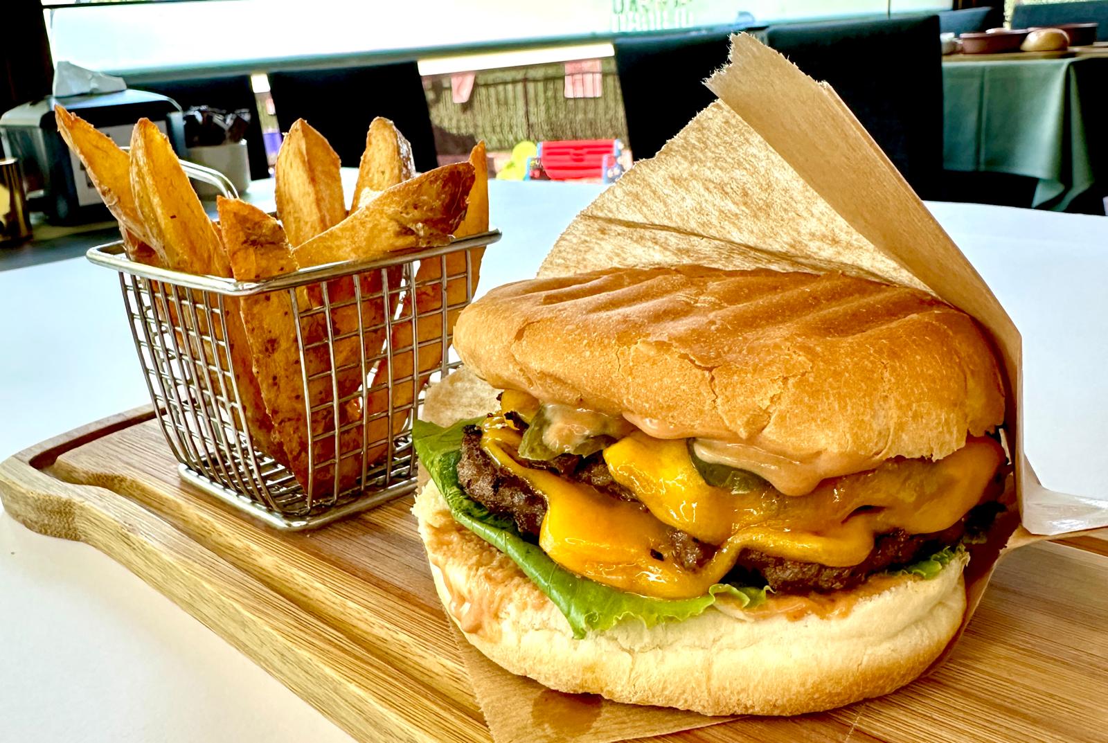 Basilic Cheese Burger