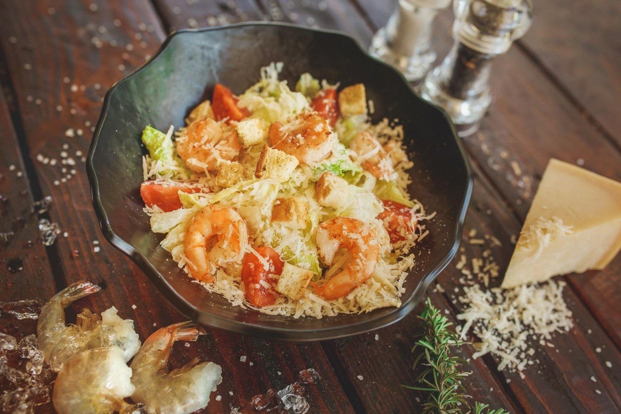 Caesar Salad With Shrimps